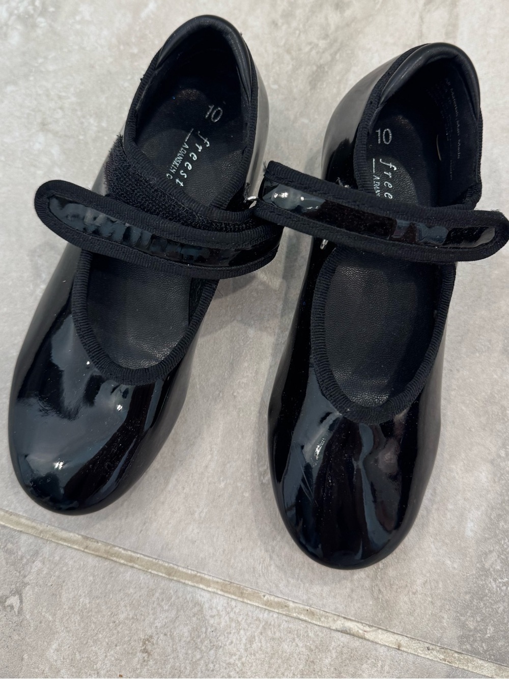 free style danskin tap shoes